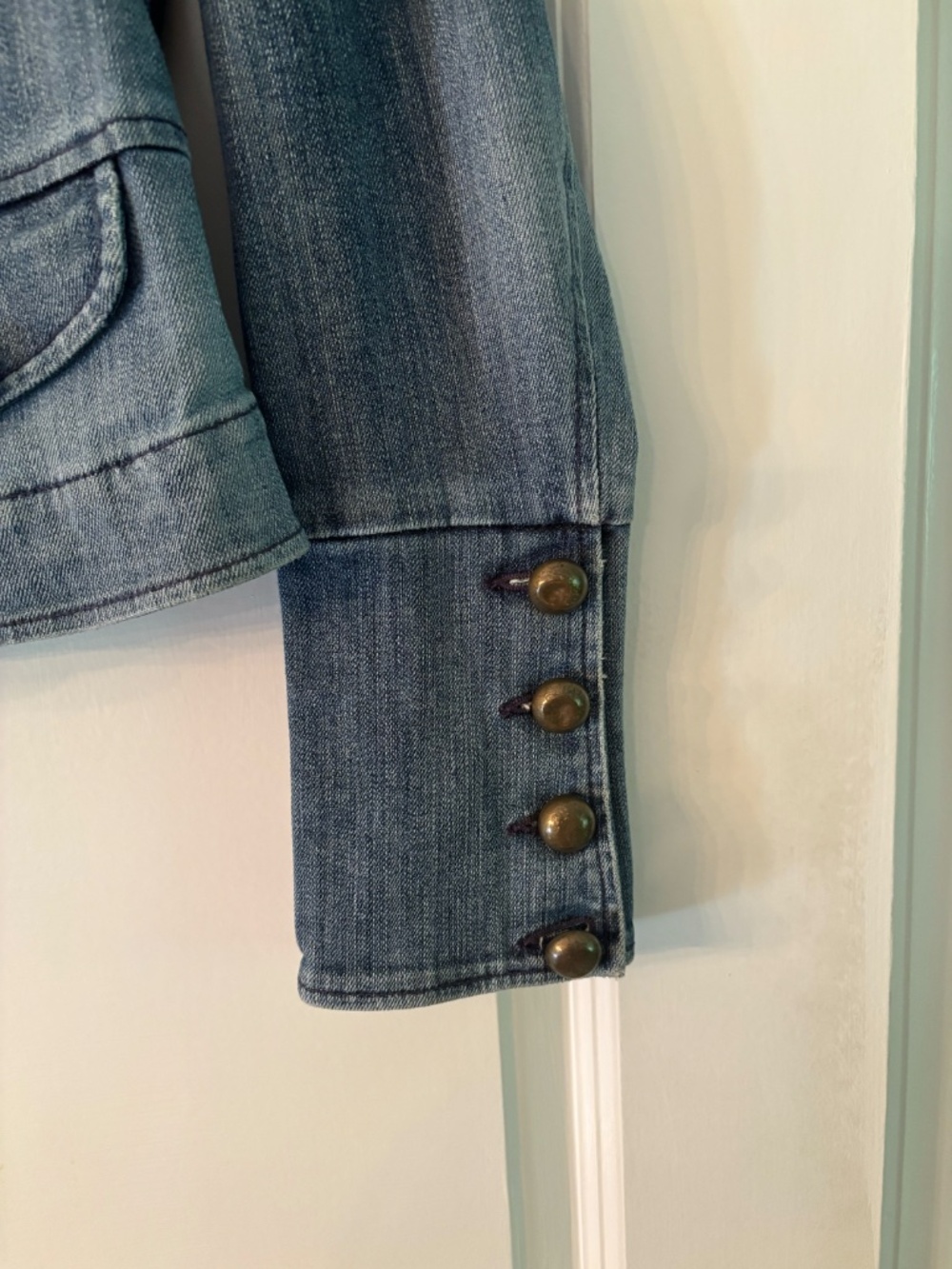 INC International Concepts Denim Jacket Brass Button Stretch Jean Jacket Size M - Picture 5 of 16